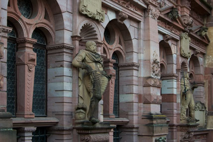 Figuren am Friedrichsbau